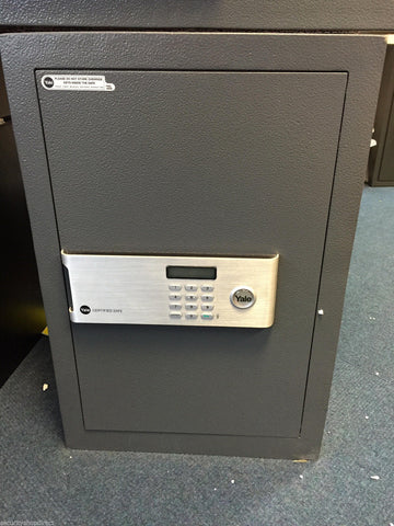 YALE CERTIFIED PROFESSIONAL SAFE £2000 CASH RATING